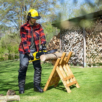 Kärcher Battery Powered Chain Saw