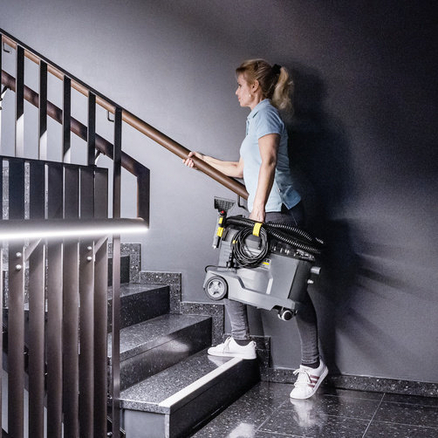 Light weight and compact, robust design