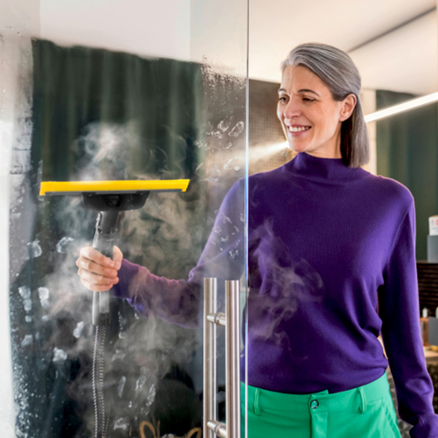 Steam openings in the nozzle