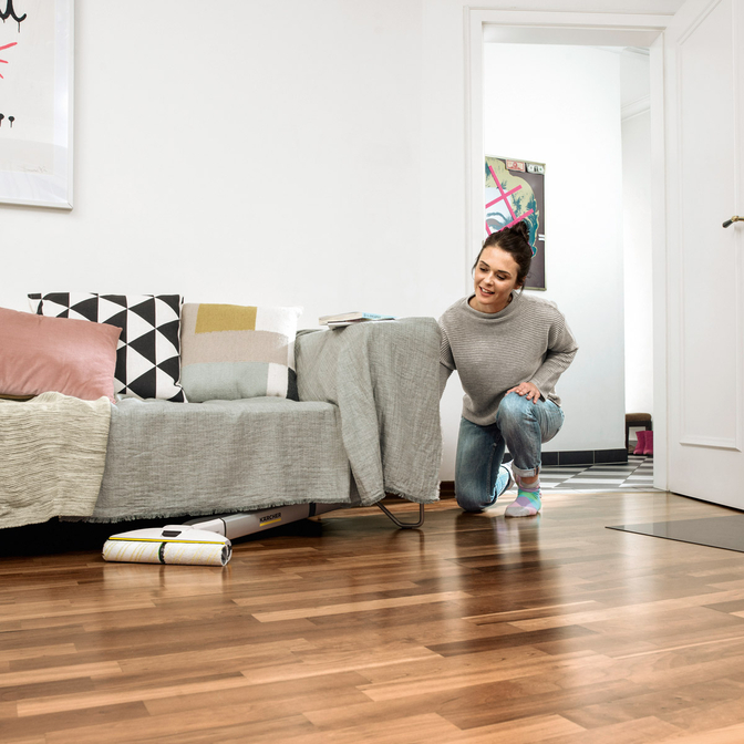 Product Kärcher EWM 2 Cordless Electric Wiping Mop base image