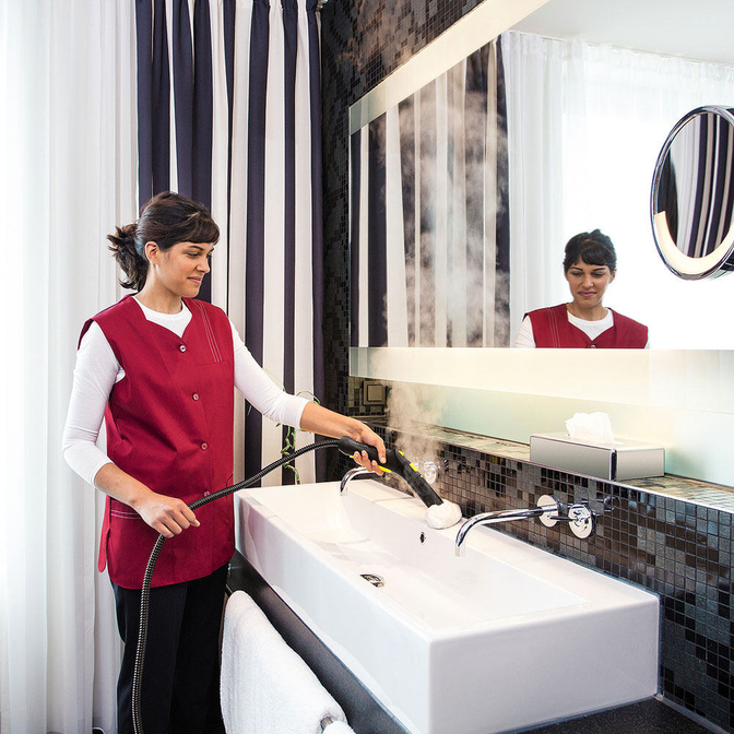 Product Kärcher SG 4/4 Επαγγελματικός Ατμοκαθαριστής base image