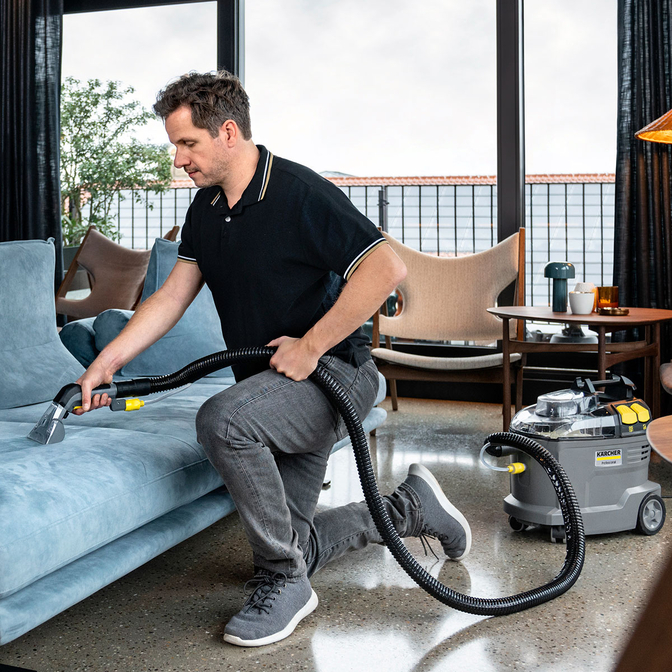 Product Kärcher Puzzi 8/1 Facelift Spray Extraction Carpet Cleaner base image