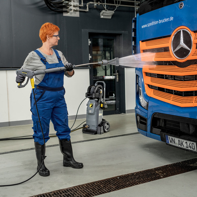 Product Kärcher HD 6/15 MXA Plus High Pressure Washer base image