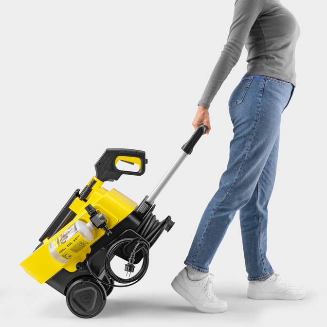 Product Kärcher K4 Comfort Premium Pressure Washer base image
