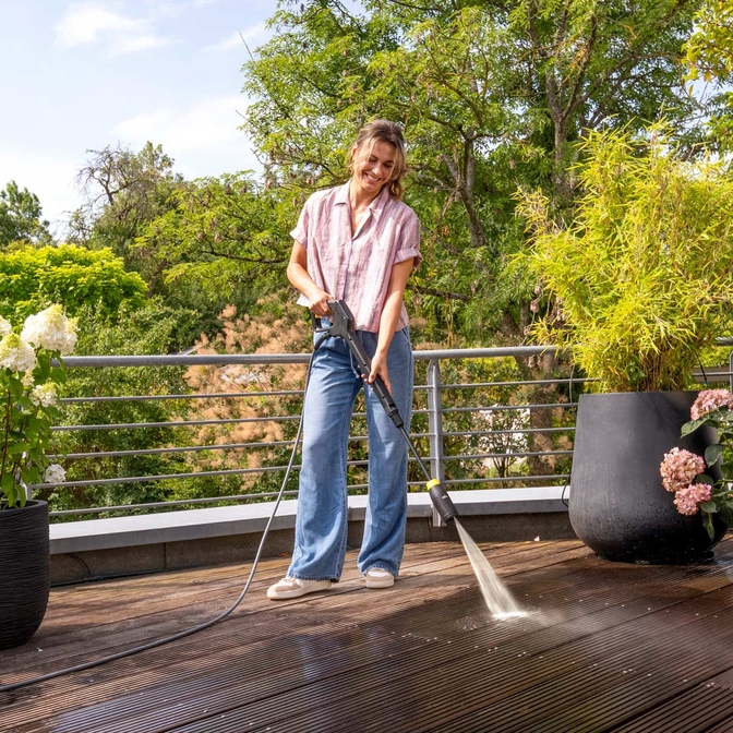 Product Kärcher K6 Comfort Premium High Pressure Washer base image