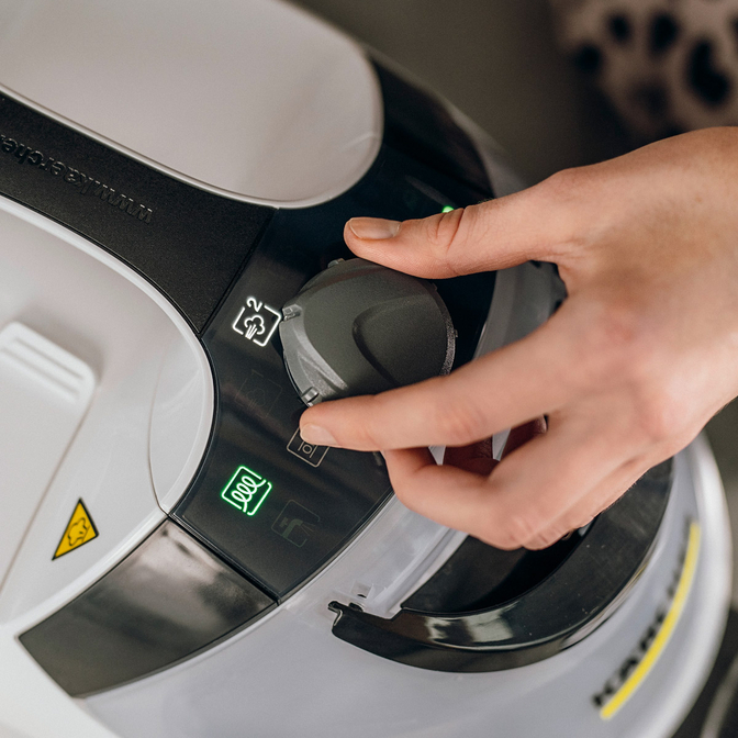 Product Kärcher SC 5 EasyFix Steam Cleaner base image