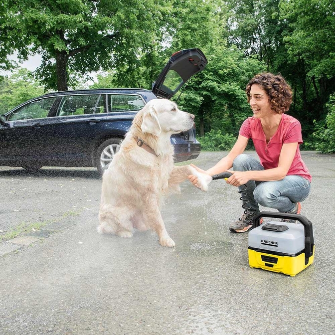 Product Kärcher OC3 Mobile Outdoor Cleaner base image