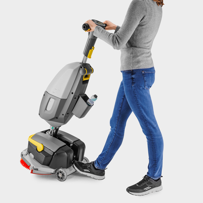 Product Kärcher K-Mop 46 Bp Pack 36/75 Battery-Powered Scrubber Drier base image