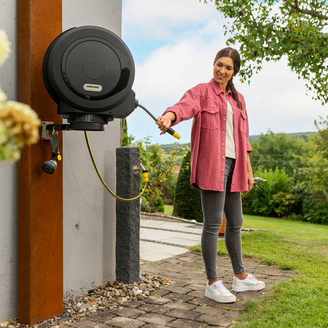 Product Kärcher HBX 5.30 Automatic Watering Hose Pump - 30m 1/2" base image