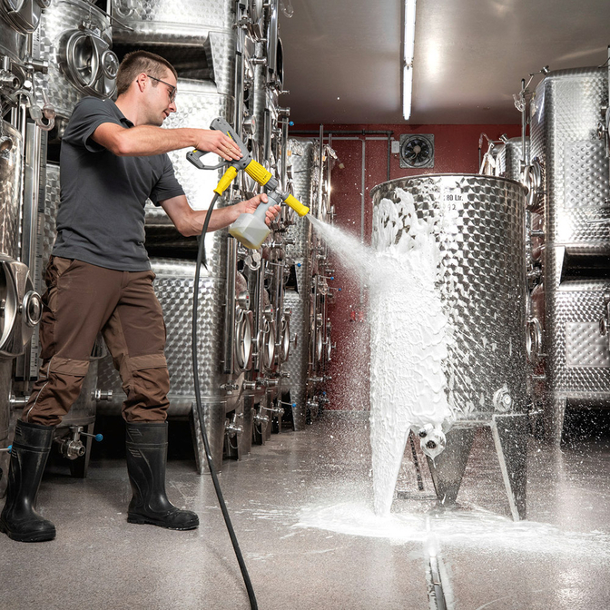 Product Kärcher Cup Foam Lance Advanced 1 400 l/h - 600 l/h base image