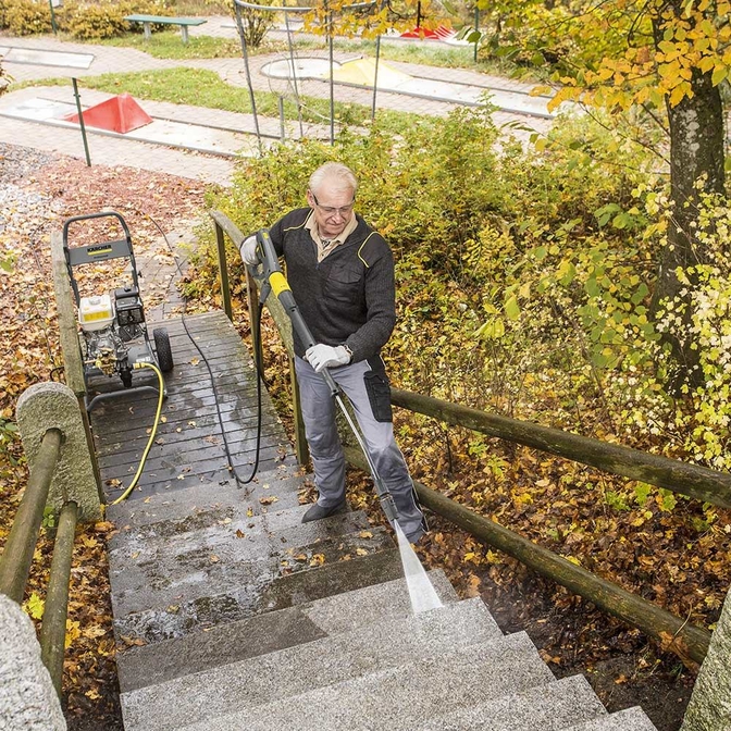 Product Kärcher HD 9/23 G Petrol-Powered High-Pressure Cleaner base image